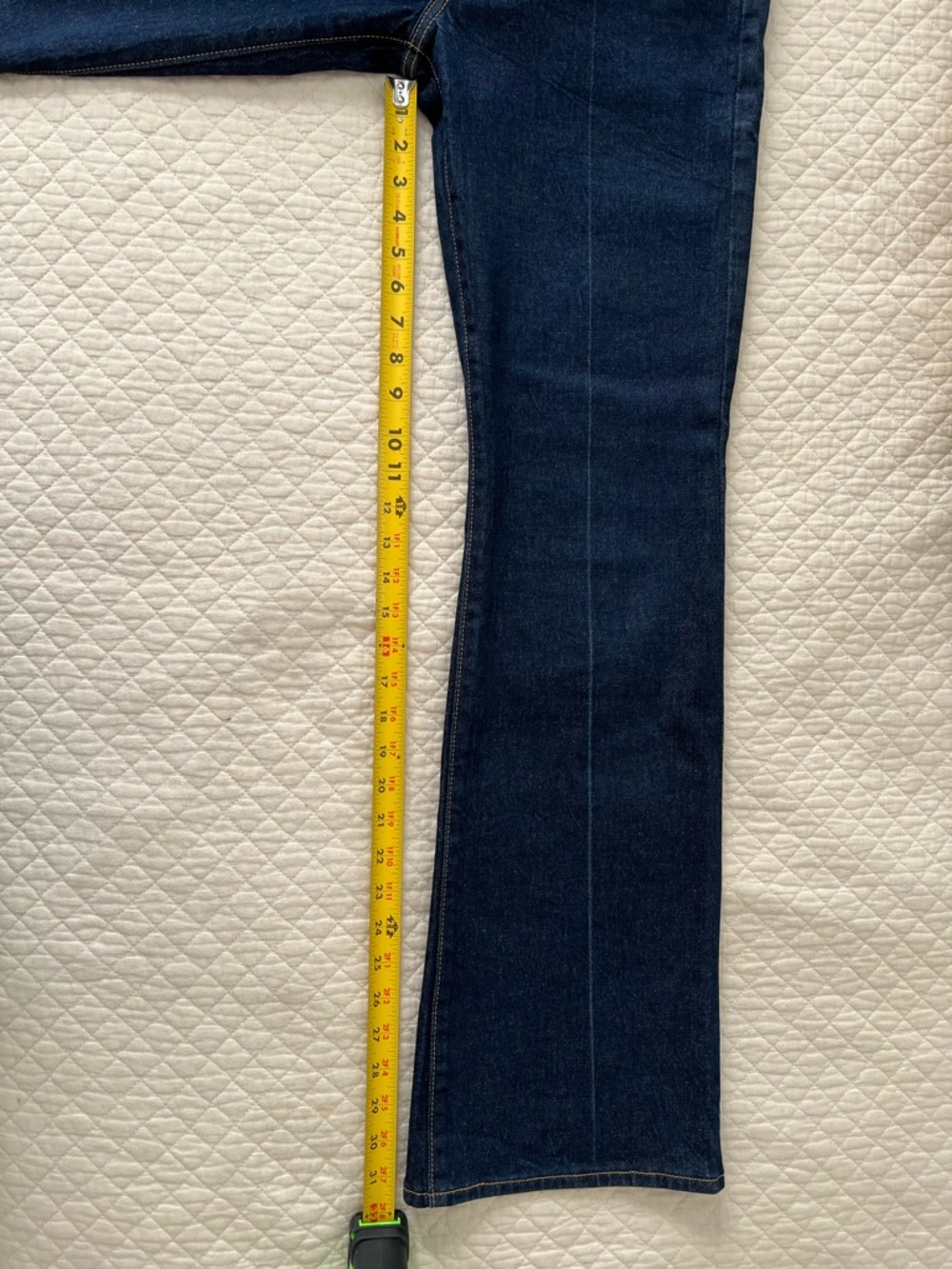Levi’s Ribcage Bootcut high-rise jeans 100% cotton dark wash size 28 - Picture 8 of 9